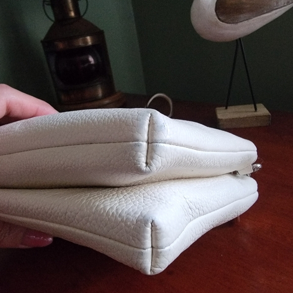 Limited Edition Baseman X Coach Kiki Lyla Bag White Pebbled Leather #F57734 - Picture 9 of 14